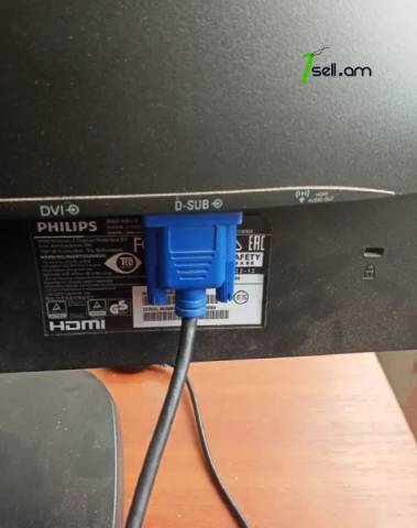 Բաժանարար D-Link KVM-221 2-портовый KVM-переключатель с портами VGA и USB