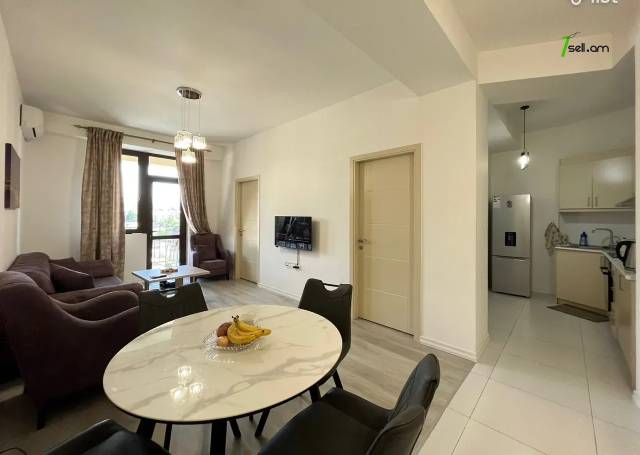 3 սենյականոց բնակարան նորակառույց շենքում Մարո Մարգարյան փողոցում, 59 ք.մ., բարձր առաստաղներ