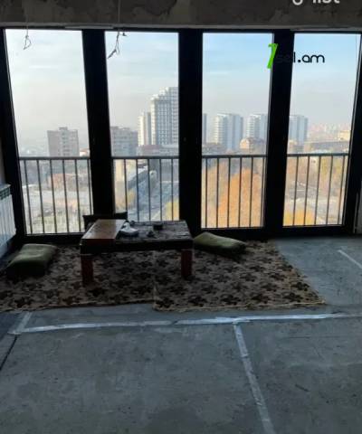 3 սենյականոց բնակարան Ռուբինյանց փողոցում, 106 քմ, 10/13 հարկ, 2 սանհանգույց, մասնակի վերանորոգում