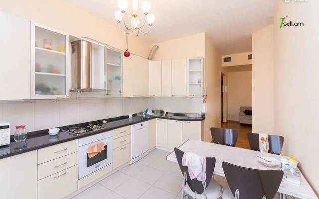 3 սենյականոց բնակարան նորակառույց շենքում Պարոնյան փողոցում, 101 քմ, 8/11 հարկ, բարձր առաստաղներ