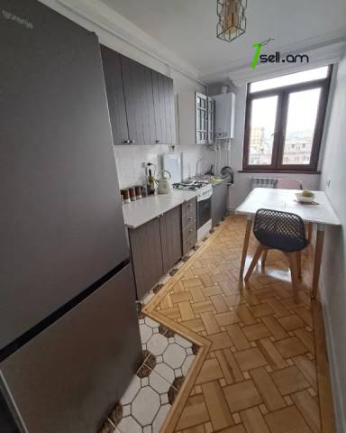 3 սենյականոց բնակարան Տիգրան Մեծի պողոտայում, 83 ք.մ., 7/12 հարկ, եվրովերանորոգված