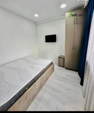 2 սենյականոց բնակարան Պուշկինի փողոցում, 45 ք.մ., բարձր առաստաղներ, կապիտալ վերանորոգված