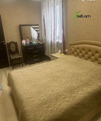 4 սենյականոց բնակարան Գայի պողոտայում, 75 քմ, կապիտալ վերանորոգված, քարե շենք