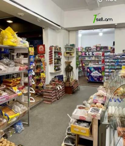 Առևտրային տարածք Աղբյուր Սերոբի փողոցում Արաբկիրում, 94 քմ