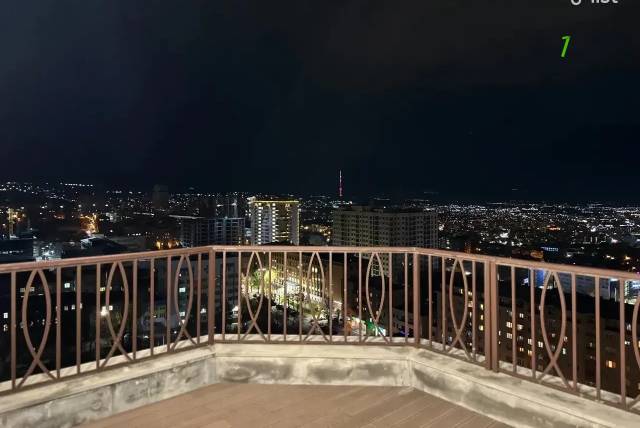 4 սենյականոց բնակարան նորակառույց շենքում, Ներսիսյան փողոցի փակուղի, 200 քմ, նախավերջին հարկ