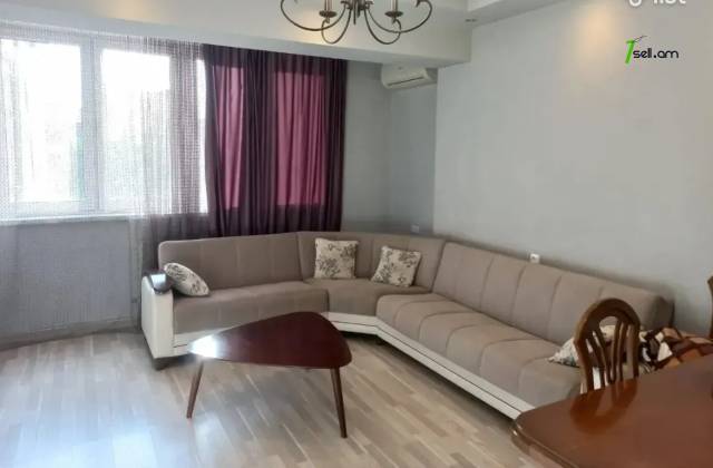 4 սենյականոց բնակարան Թամանյան փողոցում, 100 քմ, 2/5 հարկ, կապիտալ վերանորոգված, քարե շենք