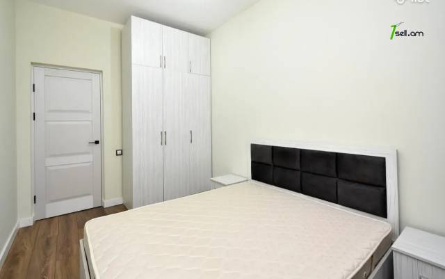 3 սենյականոց բնակարան նորակառույց շենքում Կոմիտասի պողոտայում, 64 քմ, 8/17 հարկ, բարձր առաստաղներ