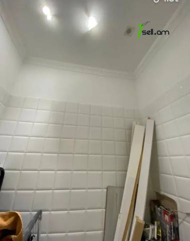 3 սենյականոց բնակարան Բաղրամյան պողոտայում, 80 ք.մ., 2/5 հարկ, բարձր առաստաղներ