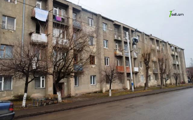 3 սենյականոց բնակարան Ղանդիլյանի փողոցում, 72 ք.մ., եվրովերանորոգված