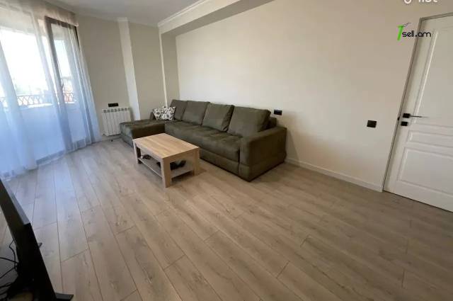 3 սենյականոց բնակարան նորակառույց շենքում Դավիթ Անհաղթի փողոցում, 107 ք.մ., 12/15 հարկ