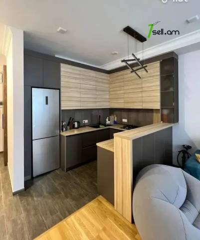 2 սենյականոց բնակարան նորակառույց շենքում Պարույր Սևակի փողոցում, 60 ք.մ., բարձր առաստաղներ