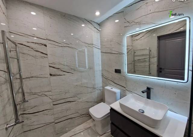 4 սենյականոց բնակարան նորակառույց շենքում, Ներսիսյան փողոցի փակուղի, 200 քմ, նախավերջին հարկ