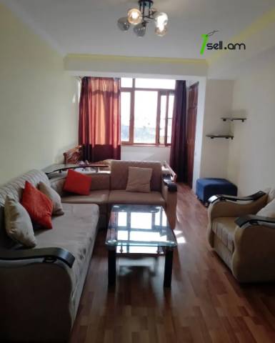 1 սենյականոց բնակարան Հանրապետության փողոցում, 48 քմ, 7/9 հարկ, կապիտալ վերանորոգված