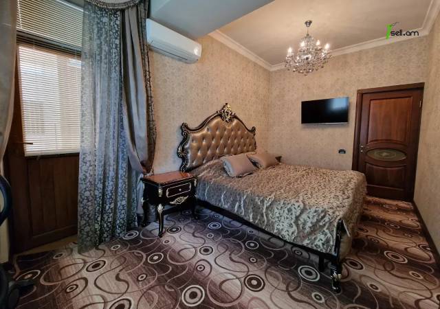 3 սենյականոց բնակարան նորակառույց շենքում Ամիրյան փողոցում, 107 ք.մ., 2 սանհանգույց