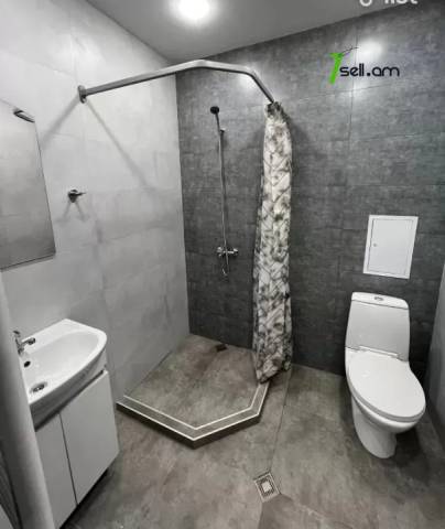 4 սենյականոց բնակարան նորակառույց շենքում Հալաբյան փողոցում, 137 քմ, 1/4 հարկ, բարձր առաստաղներ