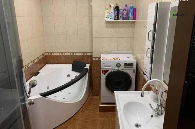 4 սենյականոց բնակարան նորակառույց շենքում Բագրևանդի փողոցում, 130 ք.մ., 3/10 հարկ, 2 սանհանգույց