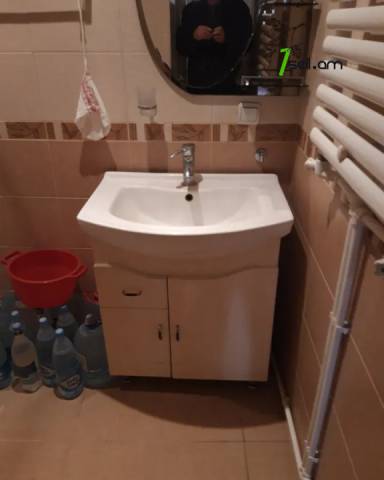 2 սենյականոց բնակարան Վիկտոր Համբարձումյանի փողոցում, 65 ք.մ., 12/14 հարկ