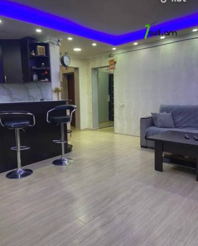 3 սենյականոց բնակարան, Դավթաշեն 4-րդ թաղամաս, 51 քմ, եվրովերանորոգված