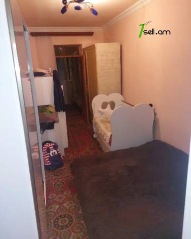 2 սենյականոց բնակարան Լվովյան փողոցում, 53 ք.մ., 2/5 հարկ, կոսմետիկ վերանորոգում, քարե շենք