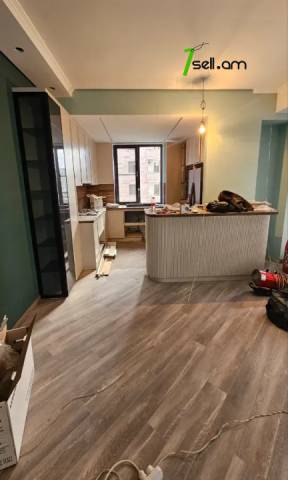 3 սենյականոց բնակարան նորակառույց շենքում Նիկողայոս Ադոնցի փողոցում, 96 քմ, 5/14 հարկ