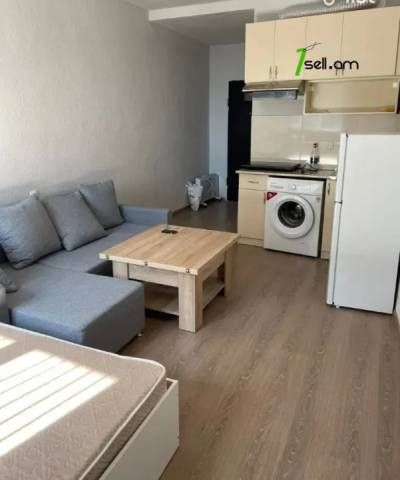 1 սենյականոց բնակարան նորակառույց շենքում Մելքումովի փողոցում, 23 ք.մ., բարձր առաստաղներ