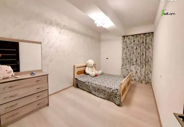 Երկու հարկանի քարե տուն Ավանում, 230 ք.մ., 2 սանհանգույց, կապիտալ վերանորոգված