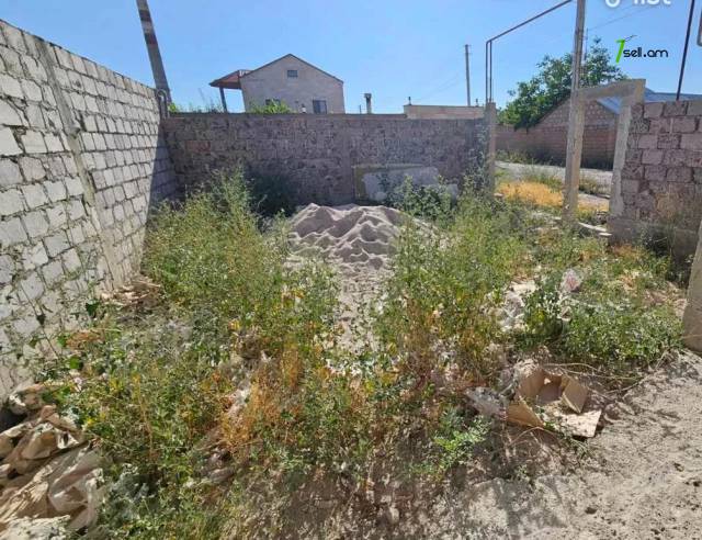 Հողատարածք բնակելի շինությունների համար Զովունիում, 500 ք.մ.