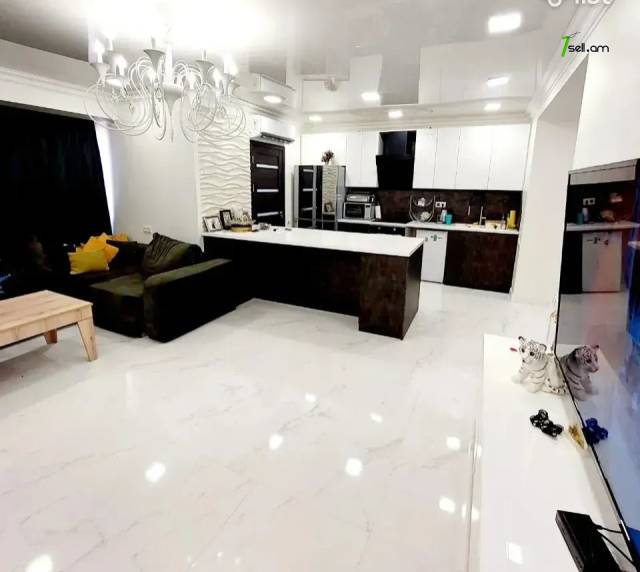 4 սենյականոց բնակարան Գուսան Շերամի փողոցում, 90 ք.մ., 2 սանհանգույց, դիզայներական ոճով վերանորոգված