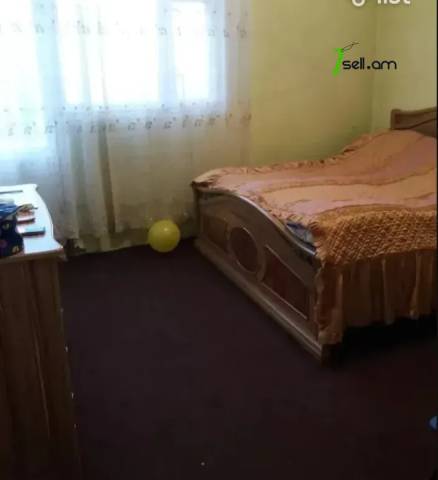 Երկու հարկանի քարե տուն Նոր Արեշի 35-րդ փողոցում Էրեբունիում, 124 քմ, կապիտալ վերանորոգված