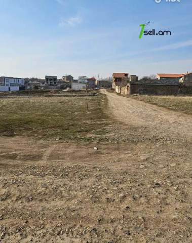 Հողատարածք բնակելի շինությունների համար Ծաղկունք 5-րդ փողոցում Բալահովիտում, 800 ք.մ.