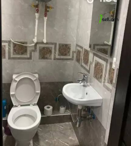 3 սենյականոց բնակարան նորակառույց շենքում Ամիրյան փողոցում, 74 ք.մ., բարձր առաստաղներ, 4/11 հարկ
