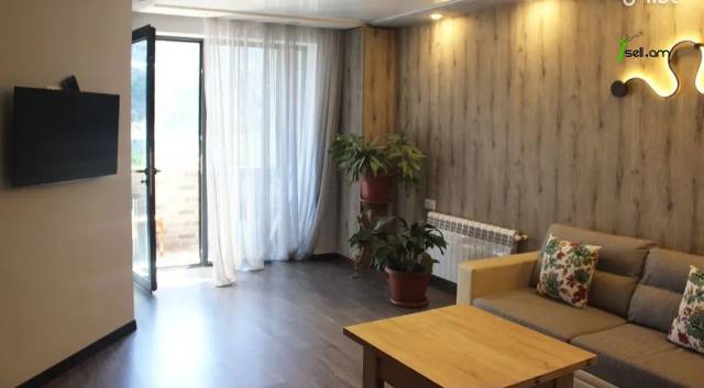 4 սենյականոց բնակարան նորակառույց շենքում Գյուրջյան փողոցում, 130 քմ, 5/8 հարկ, 3+ սանհանգույց