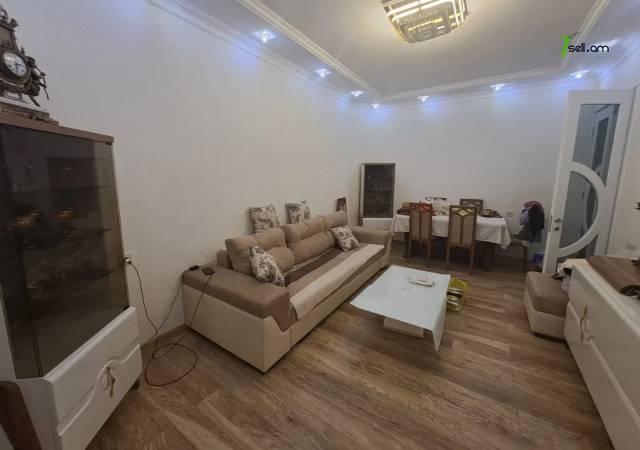 2 սենյականոց բնակարան Նալբանդյան փողոցում, 63 ք.մ., 1/5 հարկ, եվրովերանորոգված, քարե շենք