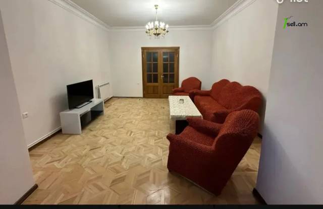 3 սենյականոց բնակարան Կոմիտասի պողոտայում, 75 քմ, 2/5 հարկ, բարձր առաստաղներ, կապիտալ վերանորոգված