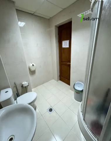 Բազմաֆունկցիոնալ գույք Պարոնյան փողոցում կենտրոնում, 95 քմ