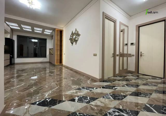 2 սենյականոց բնակարան Տիգրան Մեծի պողոտայում, 53 ք.մ., դիզայներական ոճով վերանորոգված, քարե շենք