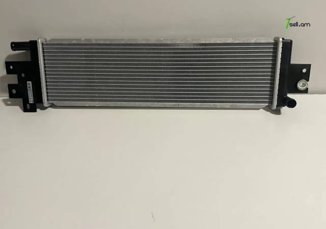 Infiniti Q50 տուրբո ռադիատոր 3.լ շարժիչ (2013-2023)