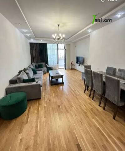 4 սենյականոց բնակարան նորակառույց շենքում Պարույր Սևակի փողոցում, 170 քմ, 2 սանհանգույց