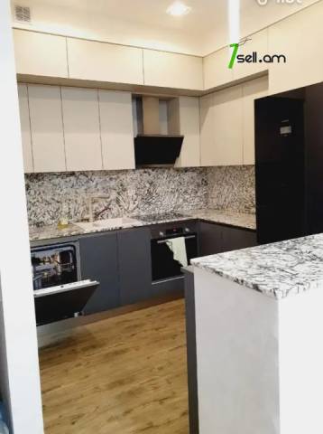 4 սենյականոց բնակարան նորակառույց շենքում, Ծիծեռնակաբերդի խճուղի, 105 ք.մ., 2 սանհանգույց