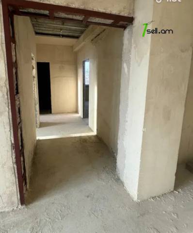 4 սենյականոց բնակարան նորակառույց շենքում Ռոստոմի փողոցում, 118 քմ, նախավերջին հարկ, 2 սանհանգույց