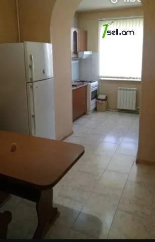 4 սենյականոց բնակարան Կոմիտասի պողոտայում, 110 քմ, նախավերջին հարկ, 2 սանհանգույց, բարձր առաստաղներ