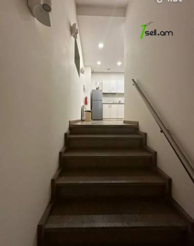 Հյուրանոց Արտաշիսյան փողոցում Շենգավիթում, 700 քմ