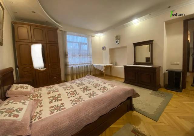 2 սենյականոց բնակարան Կոմիտասի պողոտայում, 60 քմ, նախավերջին հարկ, բարձր առաստաղներ