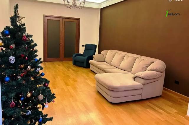 4 սենյականոց բնակարան նորակառույց շենքում Արամի փողոցում, 110 ք.մ., 3+ սանհանգույց, բարձր առաստաղներ