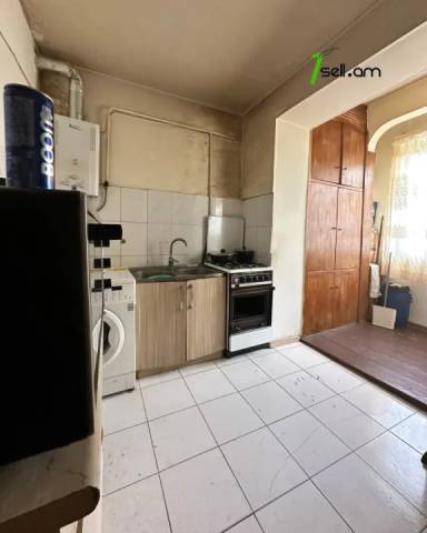 2 սենյականոց բնակարան Արշակունյաց պողոտայում, 56 քմ, 1/5 հարկ, քարե շենք