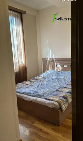 2 սենյականոց բնակարան նորակառույց շենքում, Mashtots Avenue, 65 ք.մ., 4/14 հարկ, բարձր առաստաղներ