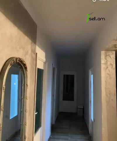 4 սենյականոց բնակարան, Դավթաշենի 4-րդ զանգված, 120 ք.մ., նախավերջին հարկ, մասնակի վերանորոգում