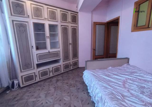 4 սենյականոց բնակարան Խանջյան փողոցում, 88 ք.մ., 2 սանհանգույց, նախավերջին հարկ