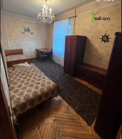3 սենյականոց բնակարան Գրիգոր Արծրունու փողոցում, 77 քմ, 3/5 հարկ, քարե շենք