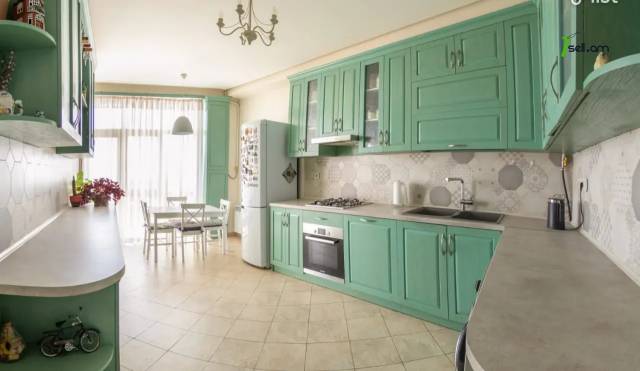 4 սենյականոց բնակարան նորակառույց շենքում Վերին Անտառային փողոցում, 122 ք.մ., 8/10 հարկ